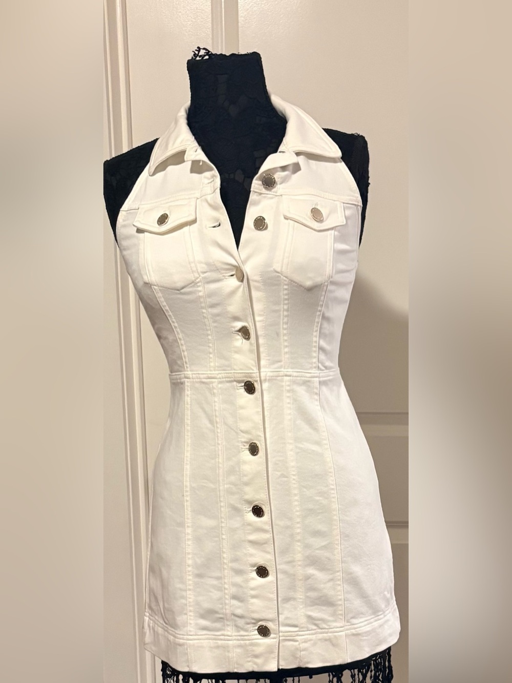 Alice + Olivia Kendall Denim Mini Dress in White Size 4